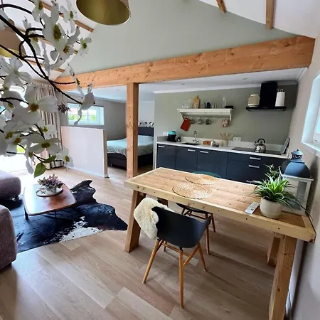Aan De Dijk Guest house Zevenaar